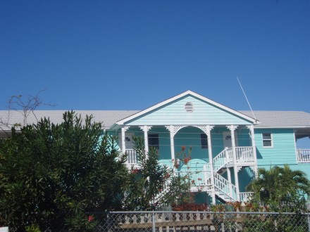 plymouth-lodge